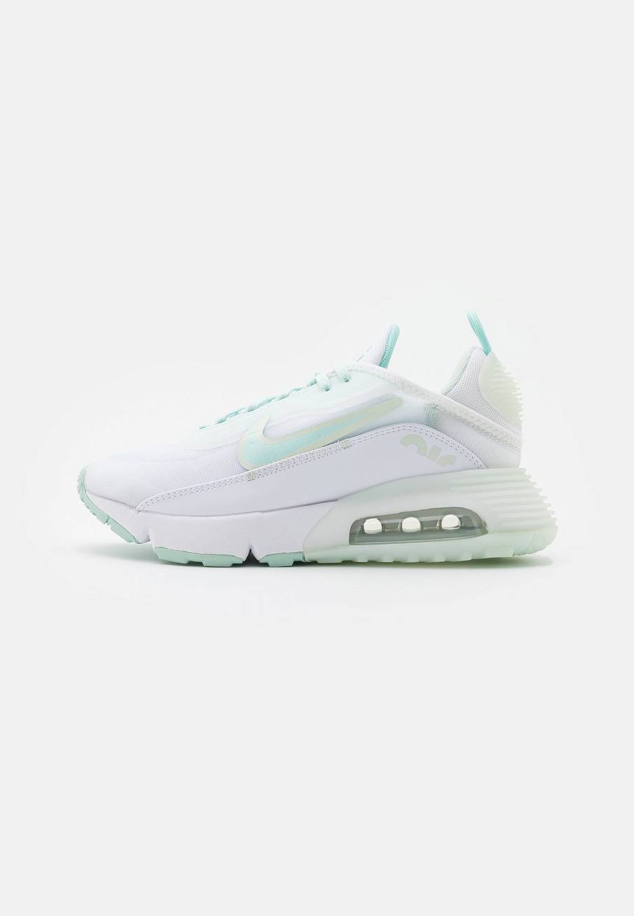 Фото № 1 с приближением к товару «‎Nike Air Max 2090 »