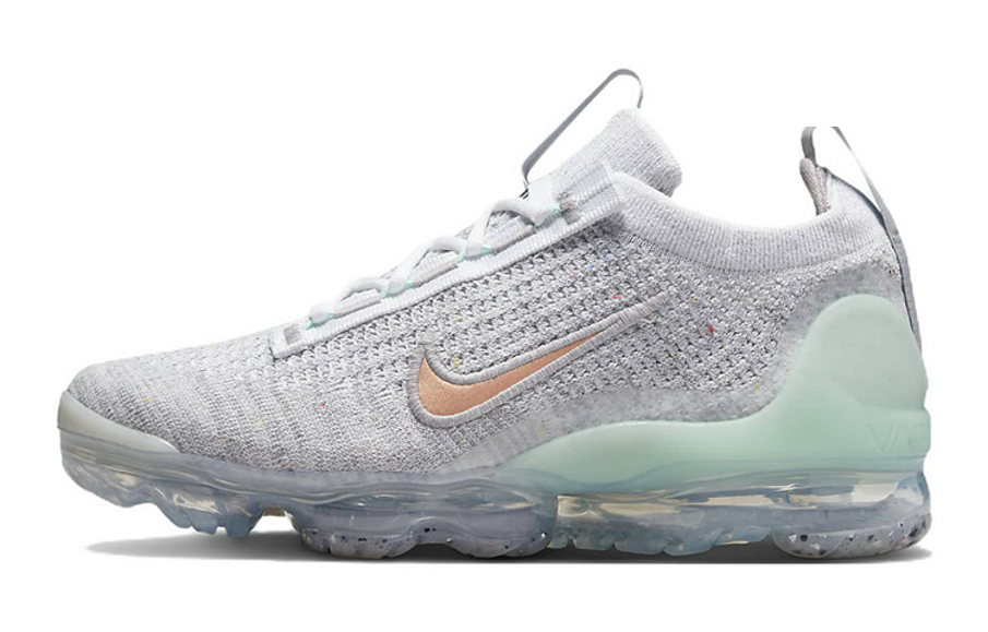 Фото № 1 с приближением к товару «‎Nike Air VaporMax 2021 FK (GS) Low-Top Running Shoes Grey»
