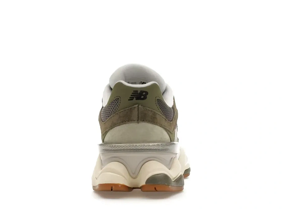 Фото № 4 с приближением к товару «‎New Balance 9060»