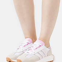 Фото № 2 с приближением к товару «‎Adidas Retropy E5 »