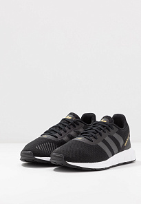 Фото № 5 с приближением к товару «‎Adidas Swift »