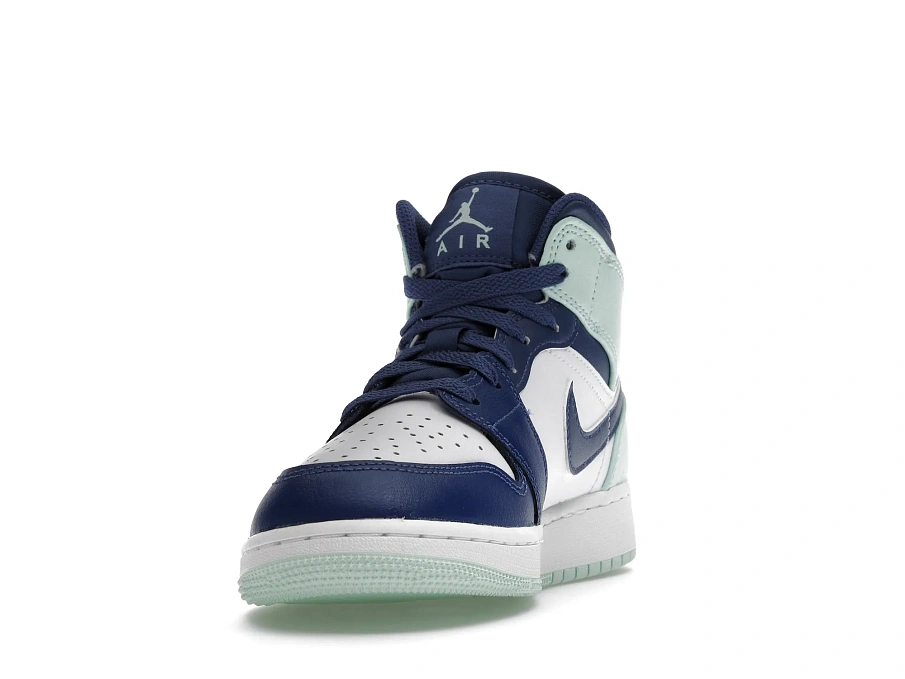 Фото № 4 с приближением к товару «‎Jordan 1 Mid Mystic Navy Mint Foam »