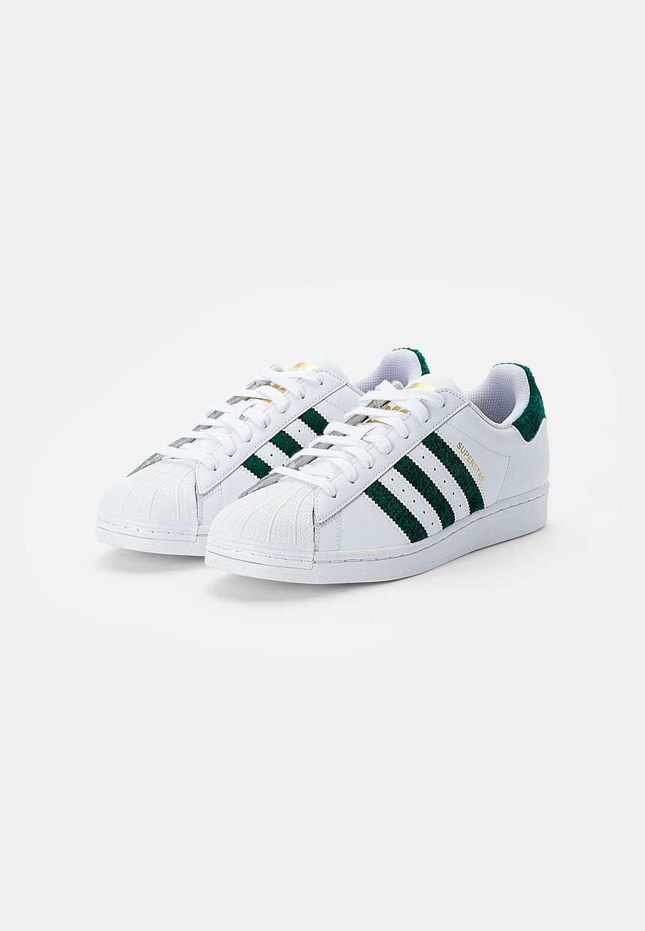 Фото № 2 с приближением к товару «‎Adidas Superstar »