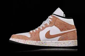Nike Air Jordan 1 Retro Se Brushstroke Swoosh - 3