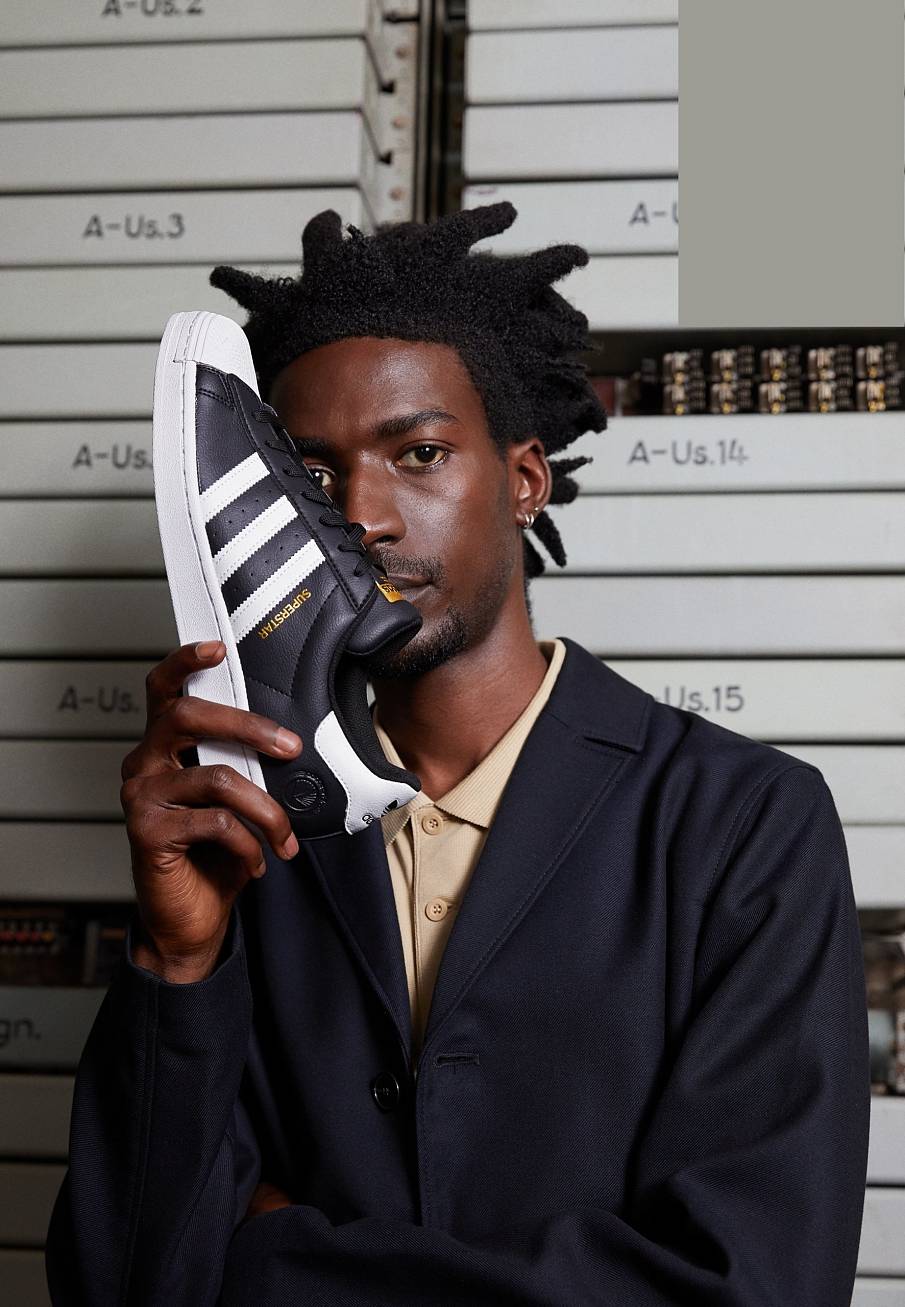 Фото № 3 с приближением к товару «‎Adidas Superstar Vegan »