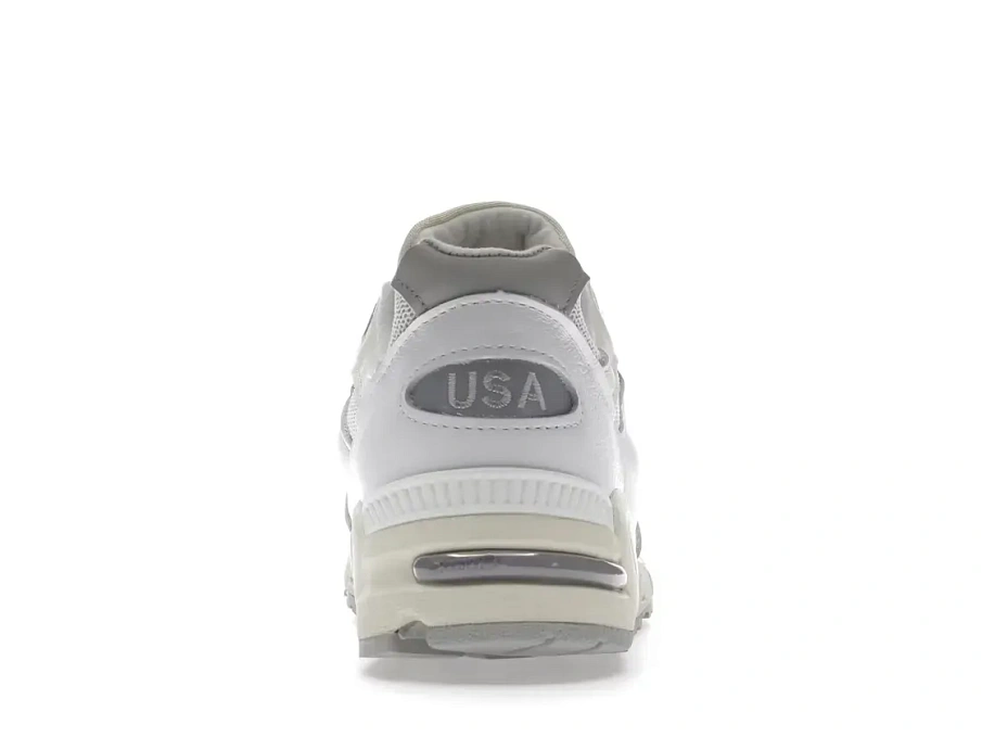 Фото № 4 с приближением к товару «‎New Balance 990v2»