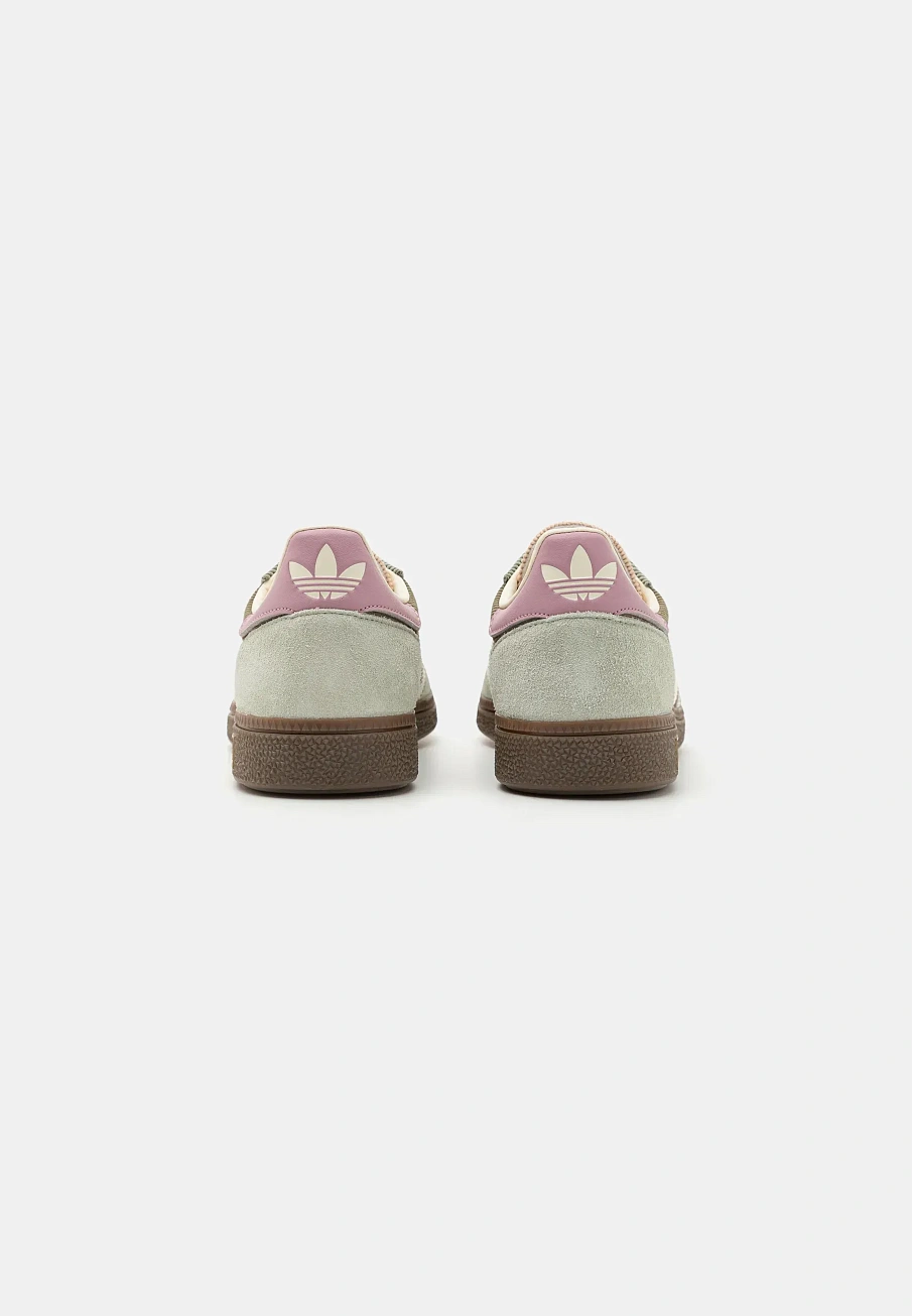 Фото № 3 с приближением к товару «‎HANDBALL SPEZIAL UNISEX»