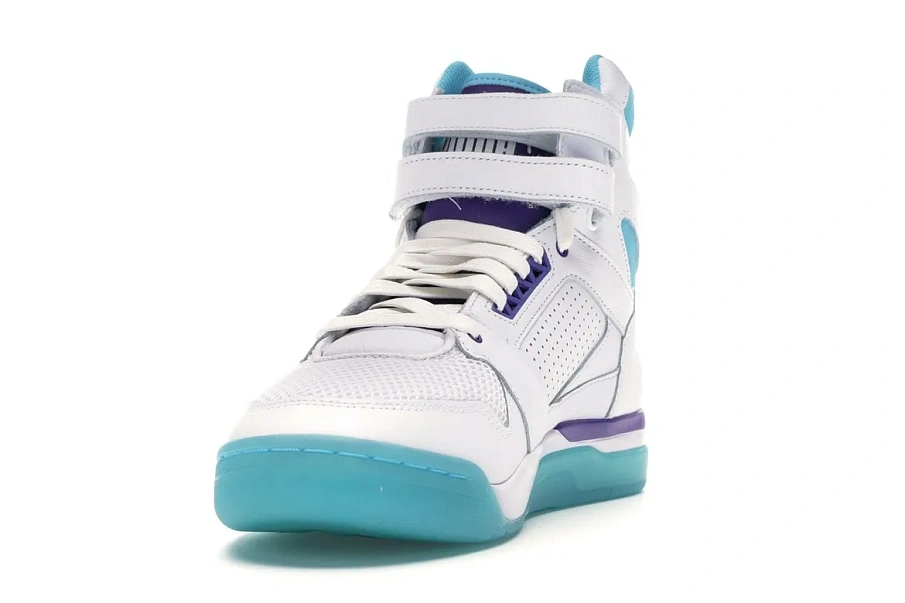 Фото № 2 с приближением к товару «‎Puma Palace Guard Mid Queen City»