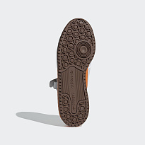 Фото № 5 с приближением к товару «‎Adidas X M&amp;amp;ms — Forum 84 »