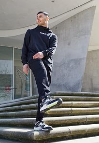 Фото № 4 с приближением к товару «‎Adidas Eqt Spkl»