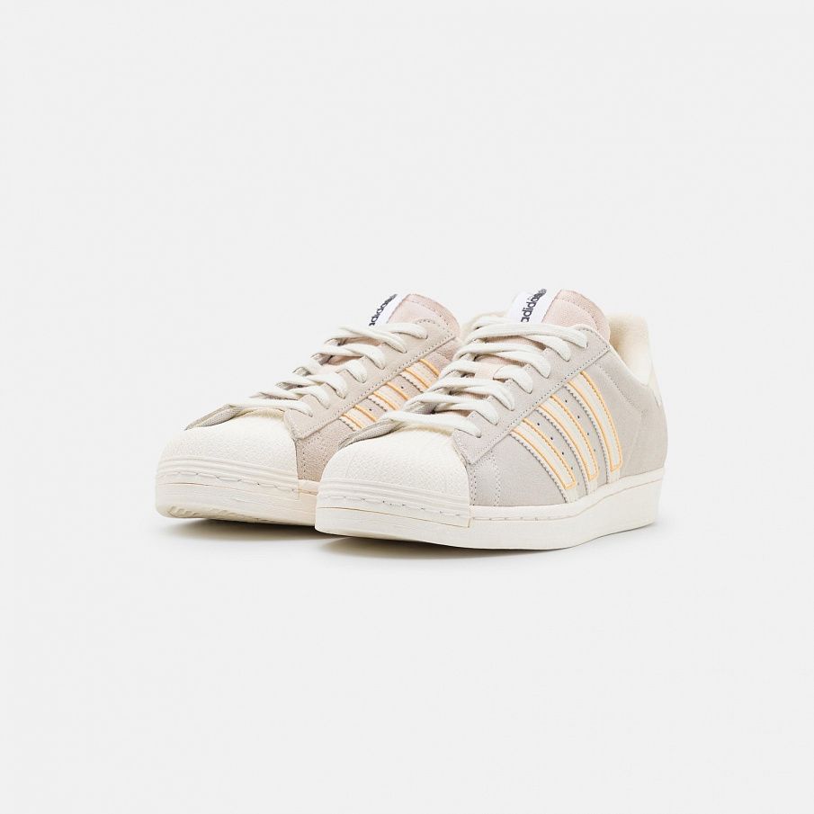 Фото № 2 с приближением к товару «‎Adidas Superstar »