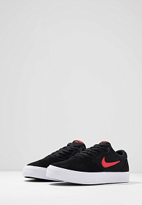 Фото № 3 с приближением к товару «‎Nike Chron »