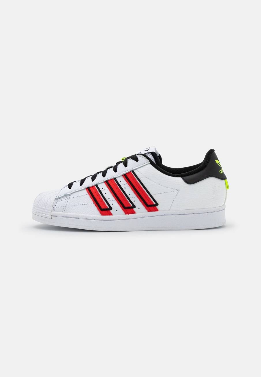 Фото № 1 с приближением к товару «‎Adidas Superstar »