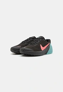 Фото № 2 с приближением к товару «‎AIR ZOOM TR 1»