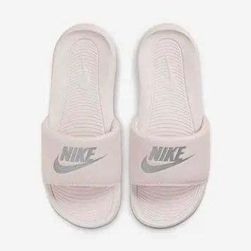 Nike Victori One - 1