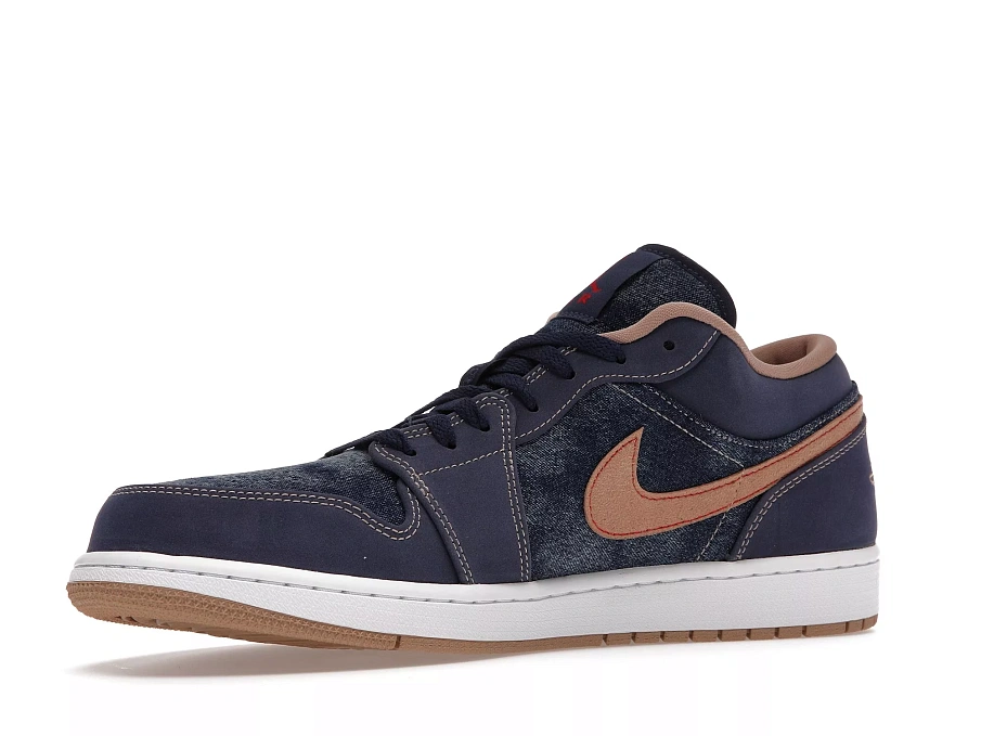 Фото № 4 с приближением к товару «‎Jordan 1 Low SE Denim»