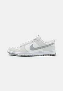 Фото № 1 с приближением к товару «‎DUNK RETRO»