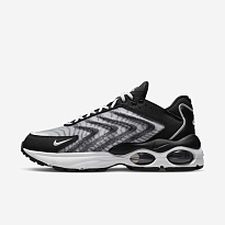 Фото № 2 с приближением к товару «‎Nike Air Max TW»