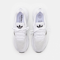 Фото № 4 с приближением к товару «‎Adidas »
