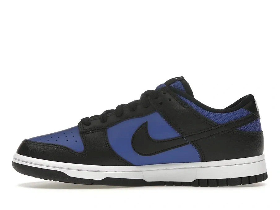 Фото № 3 с приближением к товару «‎Nike Dunk Low»