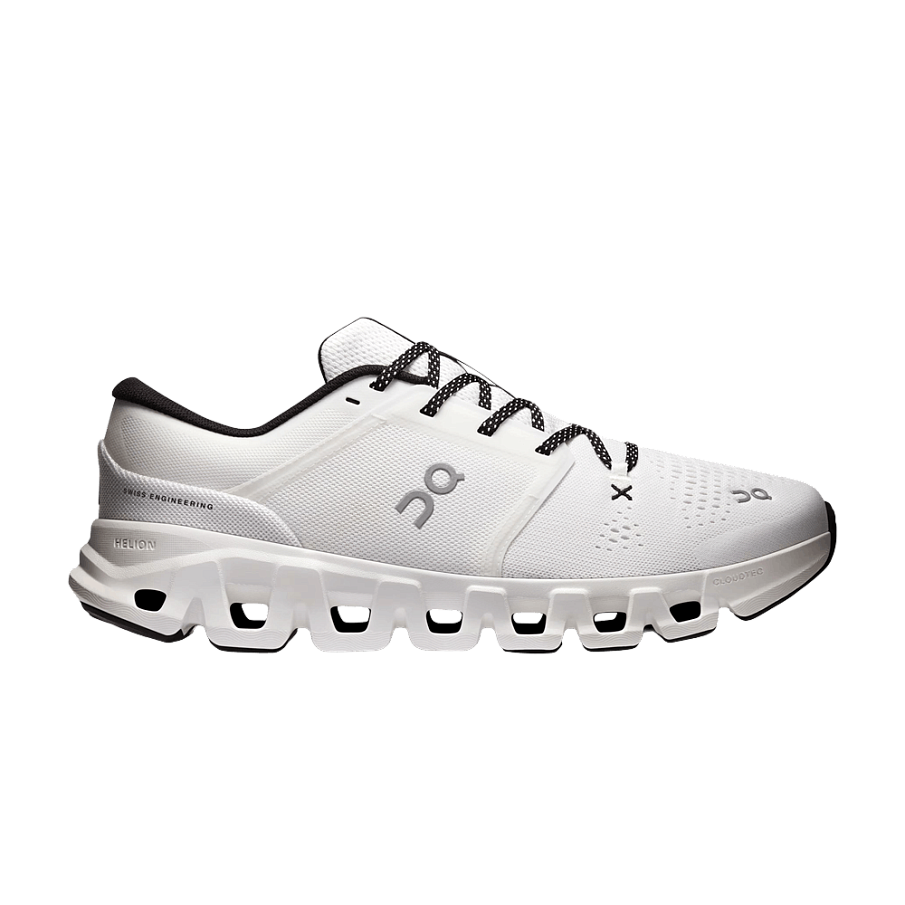 Фото № 1 с приближением к товару «‎ON Cloud X 5 White Black»