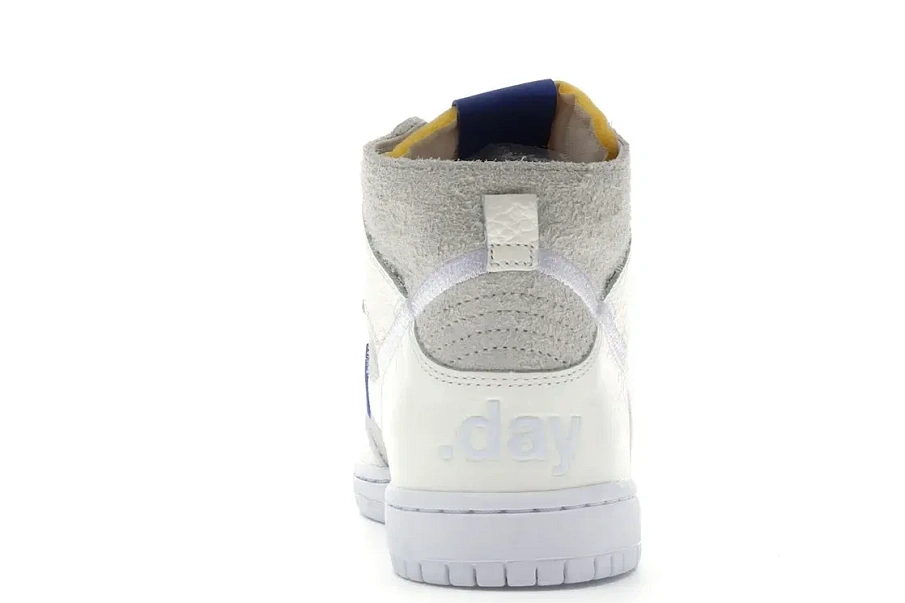 Фото № 4 с приближением к товару «‎Nike SB Dunk High Soulland FRI.day Part 02»