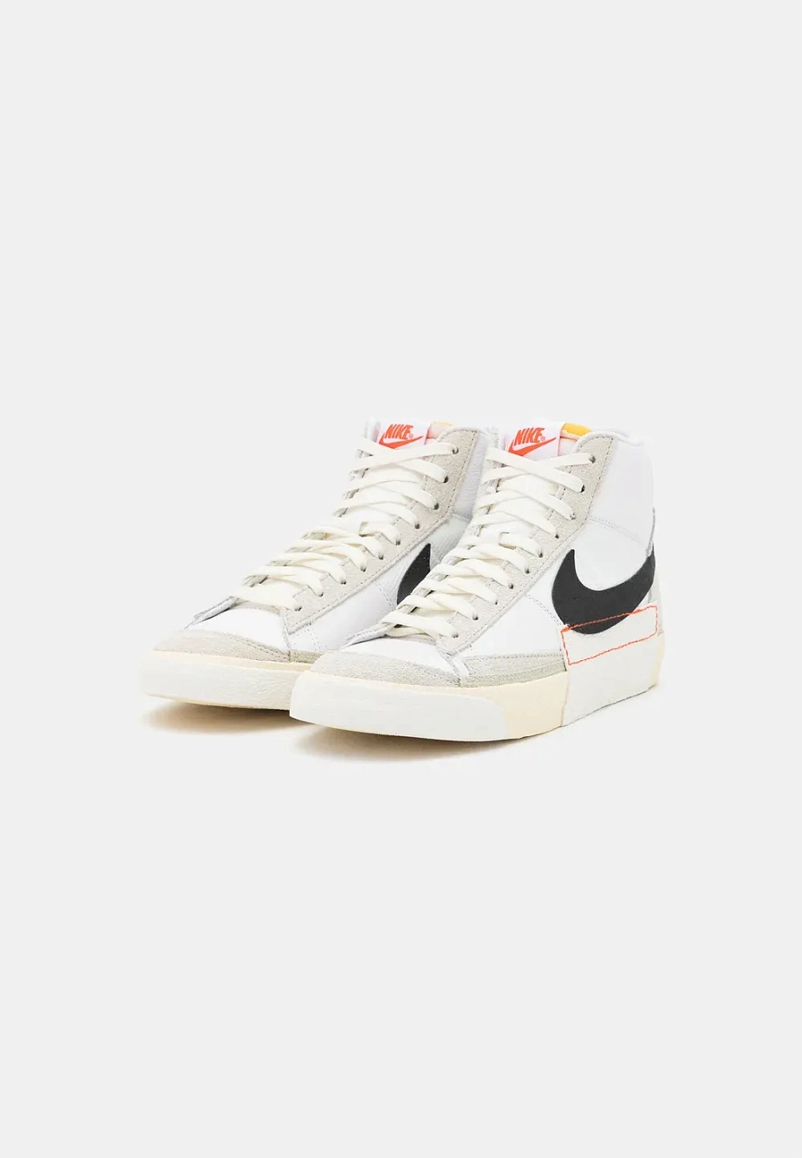Фото № 4 с приближением к товару «‎BLAZER MID 77 PRO CLUB»