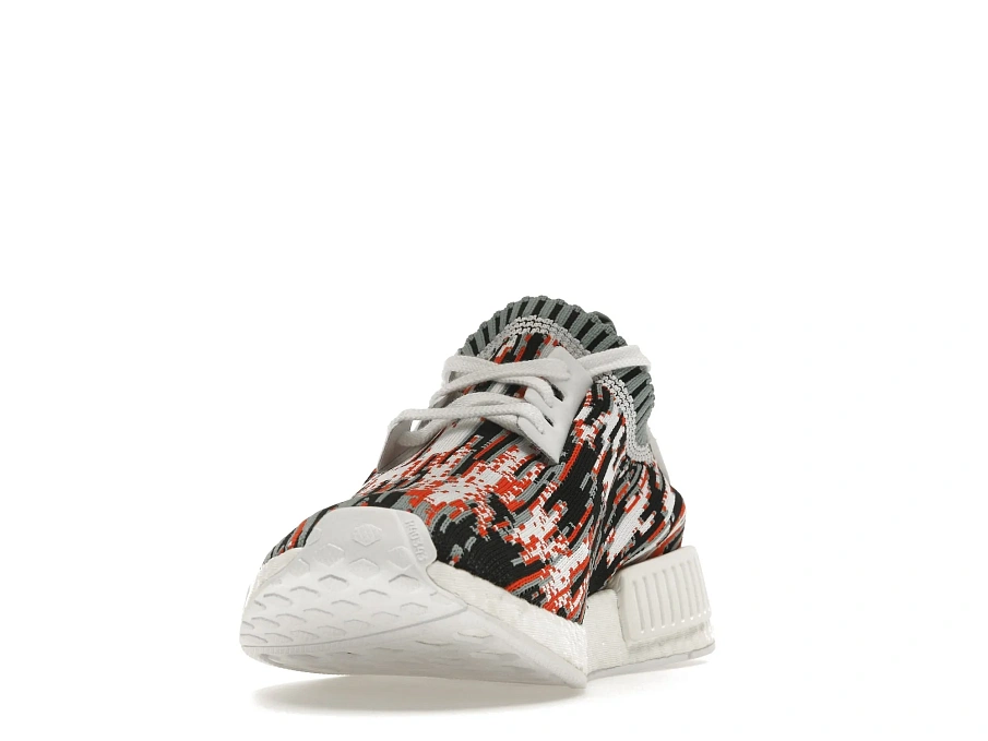 Фото № 2 с приближением к товару «‎adidas NMD R1 Sneakersnstuff Datamosh Collegiate Orange»