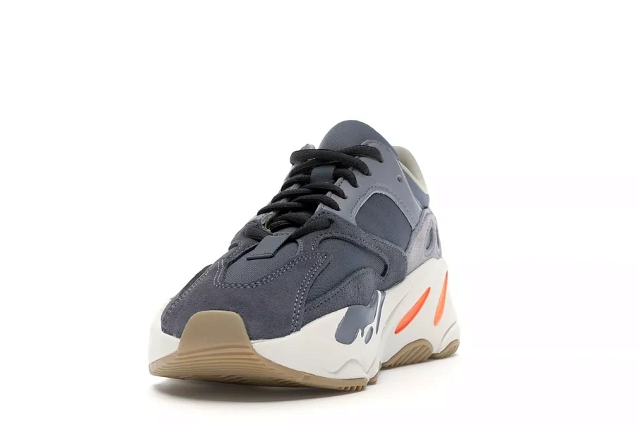 Фото № 5 с приближением к товару «‎adidas Yeezy Boost 700 Magnet»