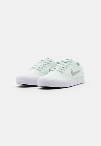 Фото № 1 с приближением к товару «‎Nike Charge Slr »