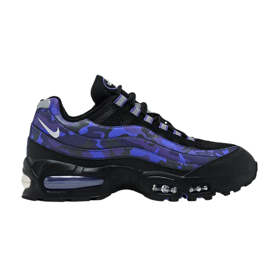 Фото № 1 с приближением к товару «‎Nike Air Max 95 OG Purple Camo (HQ1973-500)»