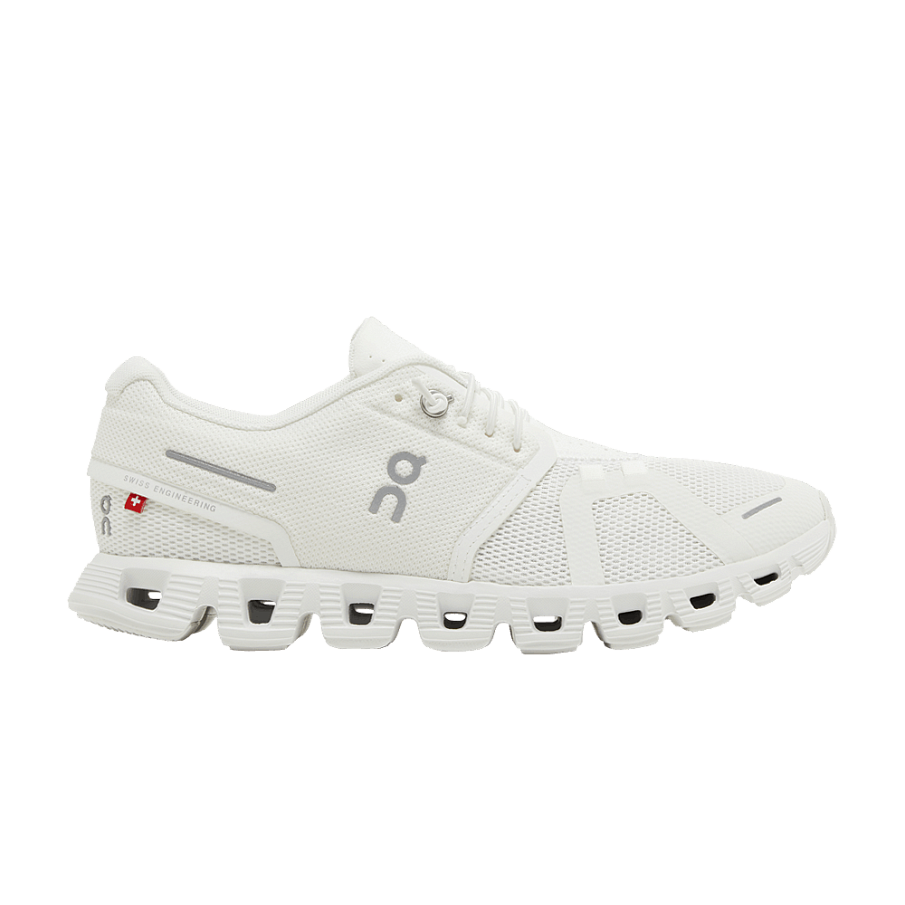 Фото № 1 с приближением к товару «‎ON Women's Cloud 5 White»
