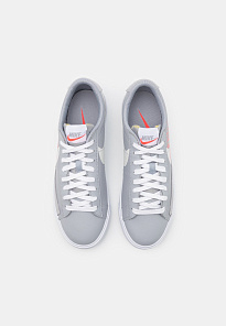 Фото № 4 с приближением к товару «‎Nike Blazer »