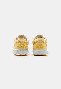 Фото № 3 с приближением к товару «‎AIR JORDAN 1»