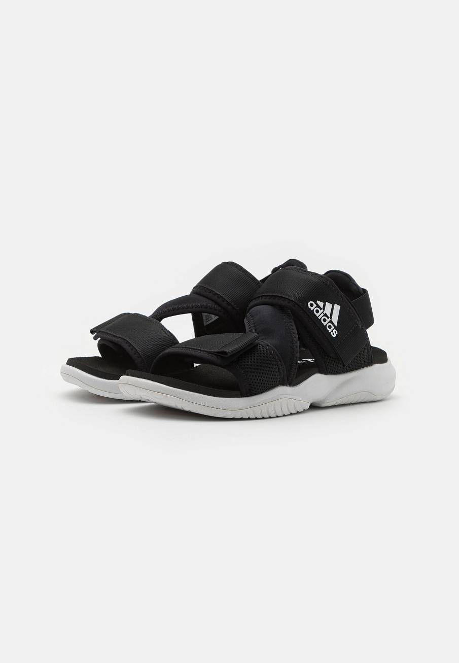 Фото № 2 с приближением к товару «‎Adidas Terrex Sumra»