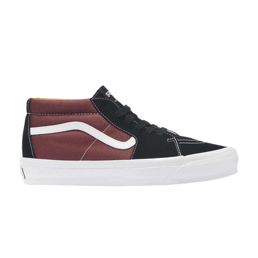 Фото № 1 с приближением к товару «‎Vans Premium Sk8-Mid 83 Black Russet Maroon (VN000CQQCLD)»
