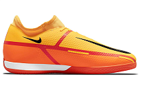 Фото № 2 с приближением к товару «‎Nike Phantom GT2 Academy Dynamic Fit IC Soccer Shoes OrangeBlack»