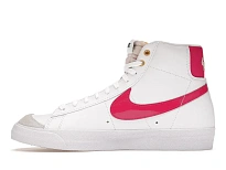 Фото № 3 с приближением к товару «‎Nike Blazer Mid World Tour»