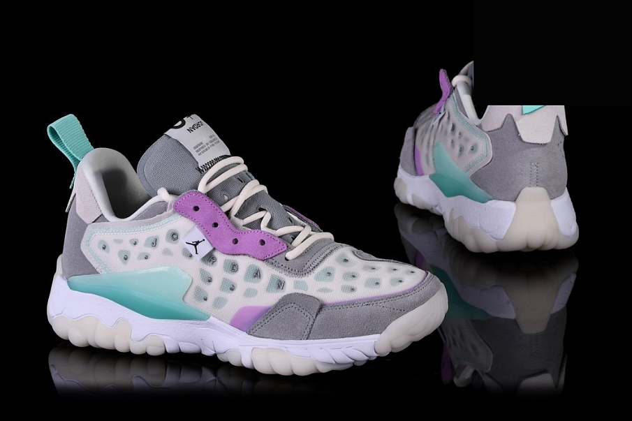 Фото № 2 с приближением к товару «‎Nike Air Jordan Delta 2 Grape Ice »