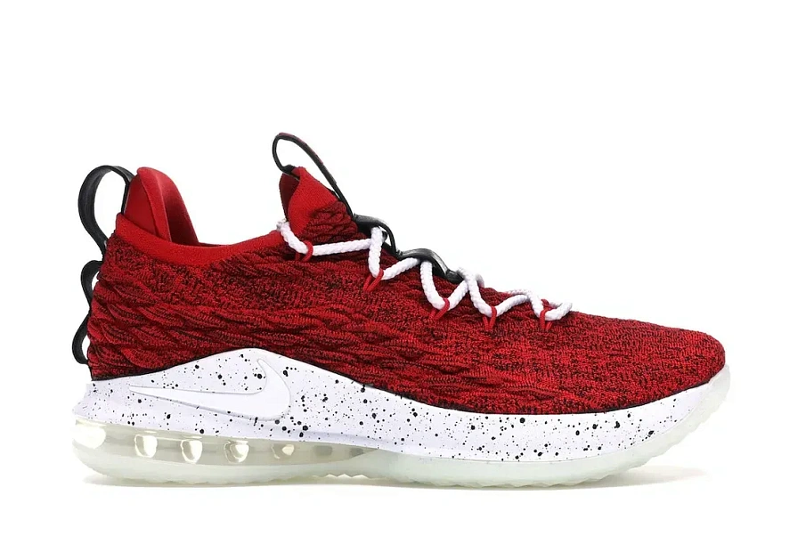 Фото № 1 с приближением к товару «‎Nike LeBron 15 Low University Red»