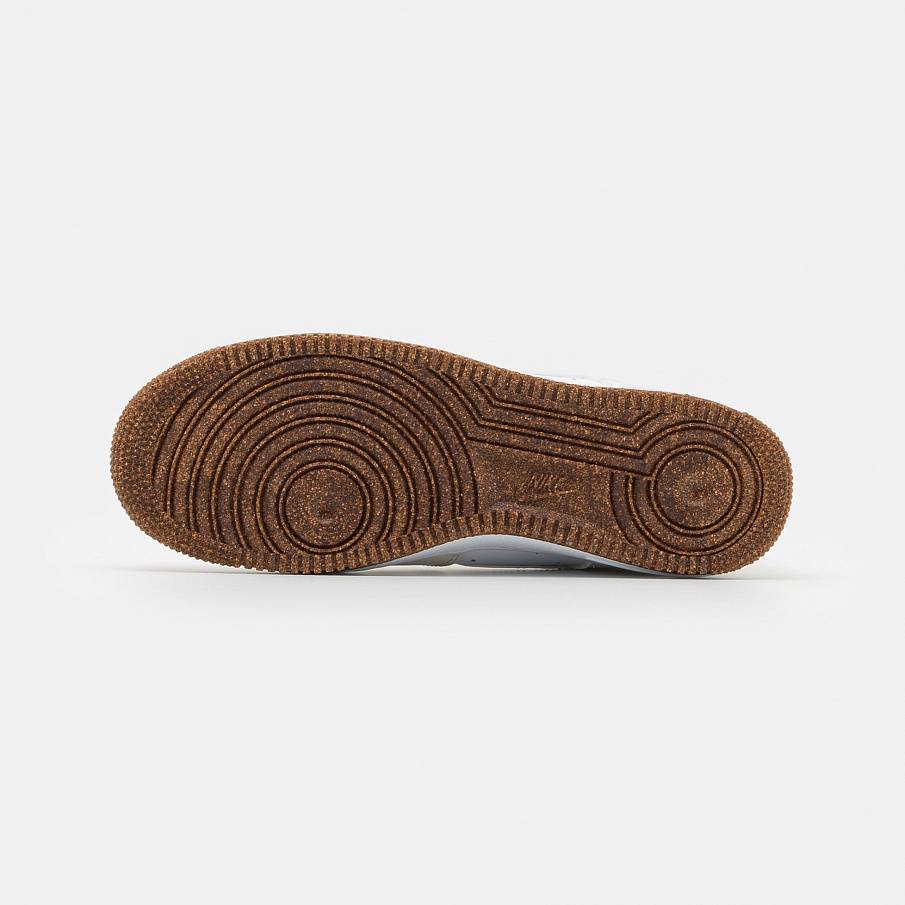 Фото № 5 с приближением к товару «‎Nike Air Force 1 ’07 Lv8 Emb »