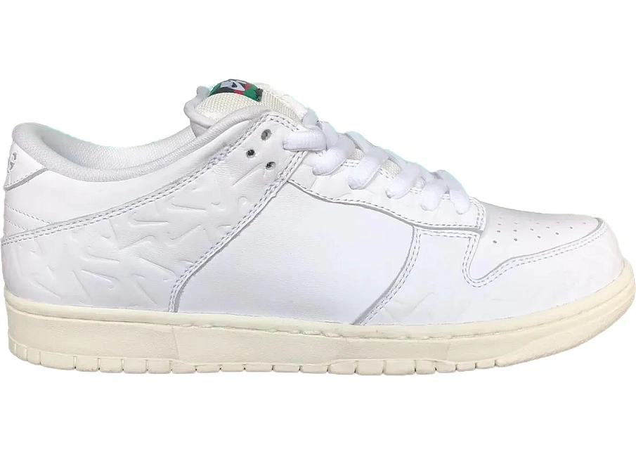 Фото № 1 с приближением к товару «‎Nike SB Dunk Low Ben G (Friends and Family)»