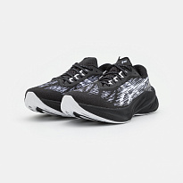 Фото № 4 с приближением к товару «‎Asics Novablast 3»