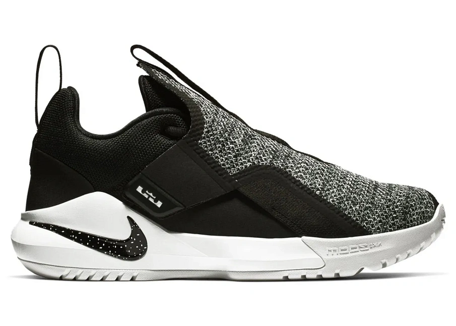 Фото № 1 с приближением к товару «‎Nike Ambassador 11 Black Oreo»