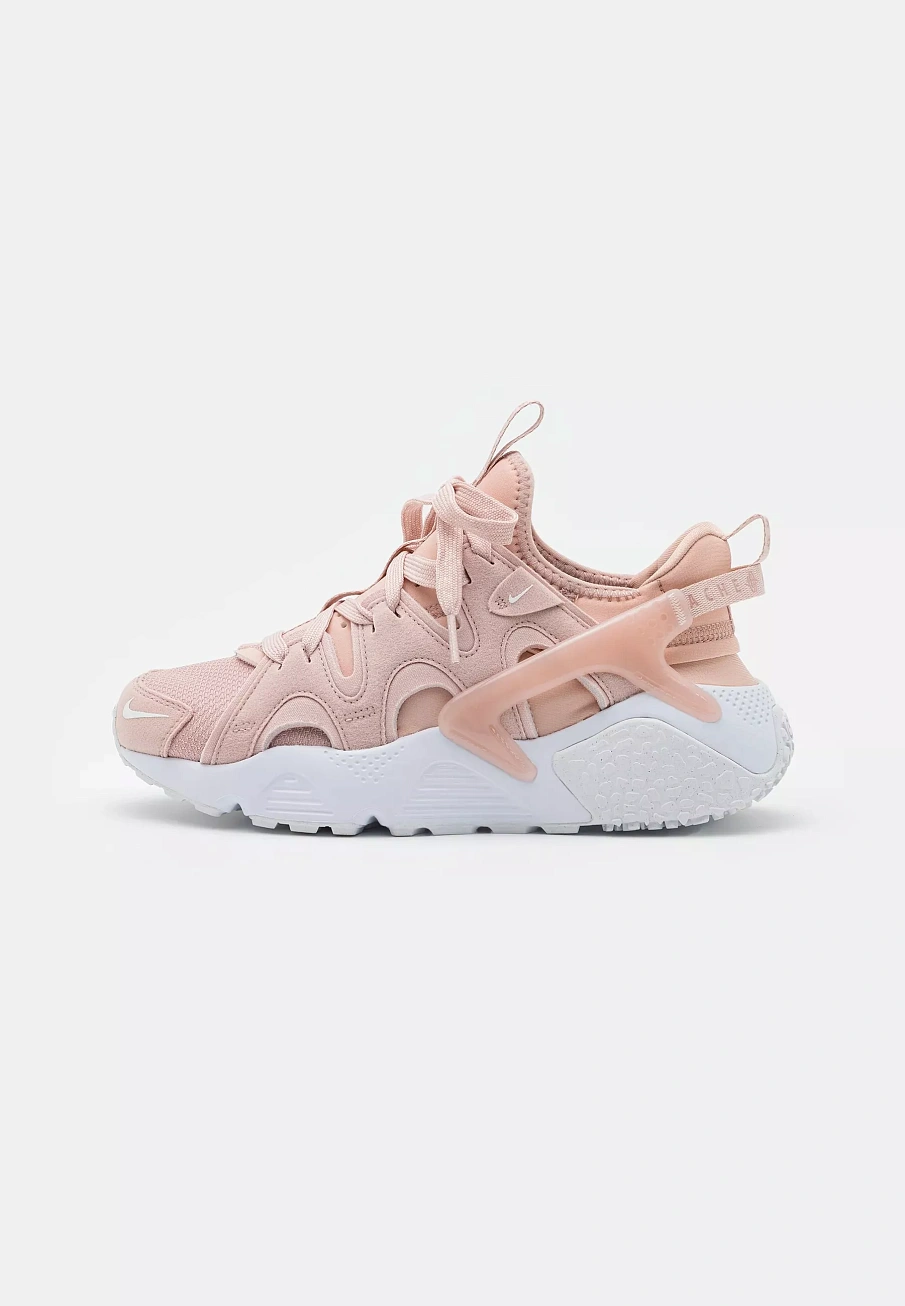 Фото № 1 с приближением к товару «‎AIR HUARACHE»