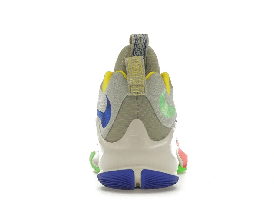 Фото № 4 с приближением к товару «‎Nike Zoom Freak 3 Primary Colors»