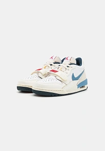Фото № 4 с приближением к товару «‎AIR JORDAN LEGACY 312»