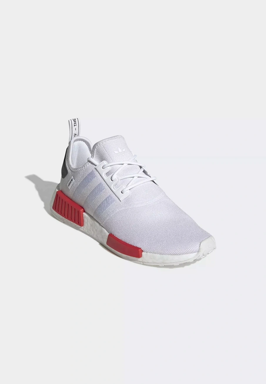Фото № 2 с приближением к товару «‎NMD R1 UNISEX»