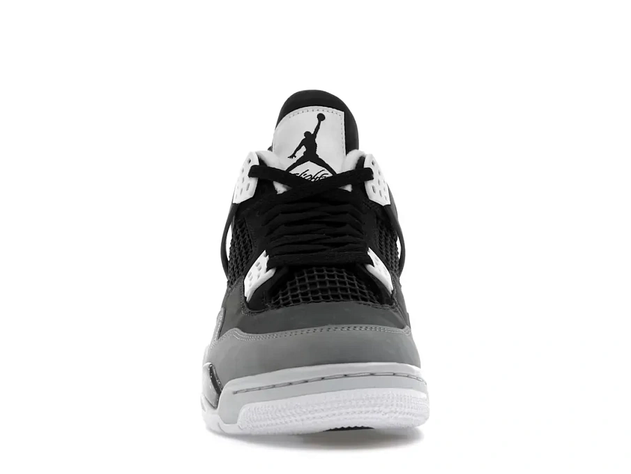 Фото № 2 с приближением к товару «‎Jordan 4 Retro»