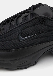 Фото № 4 с приближением к товару «‎AIR MAX PORTAL»